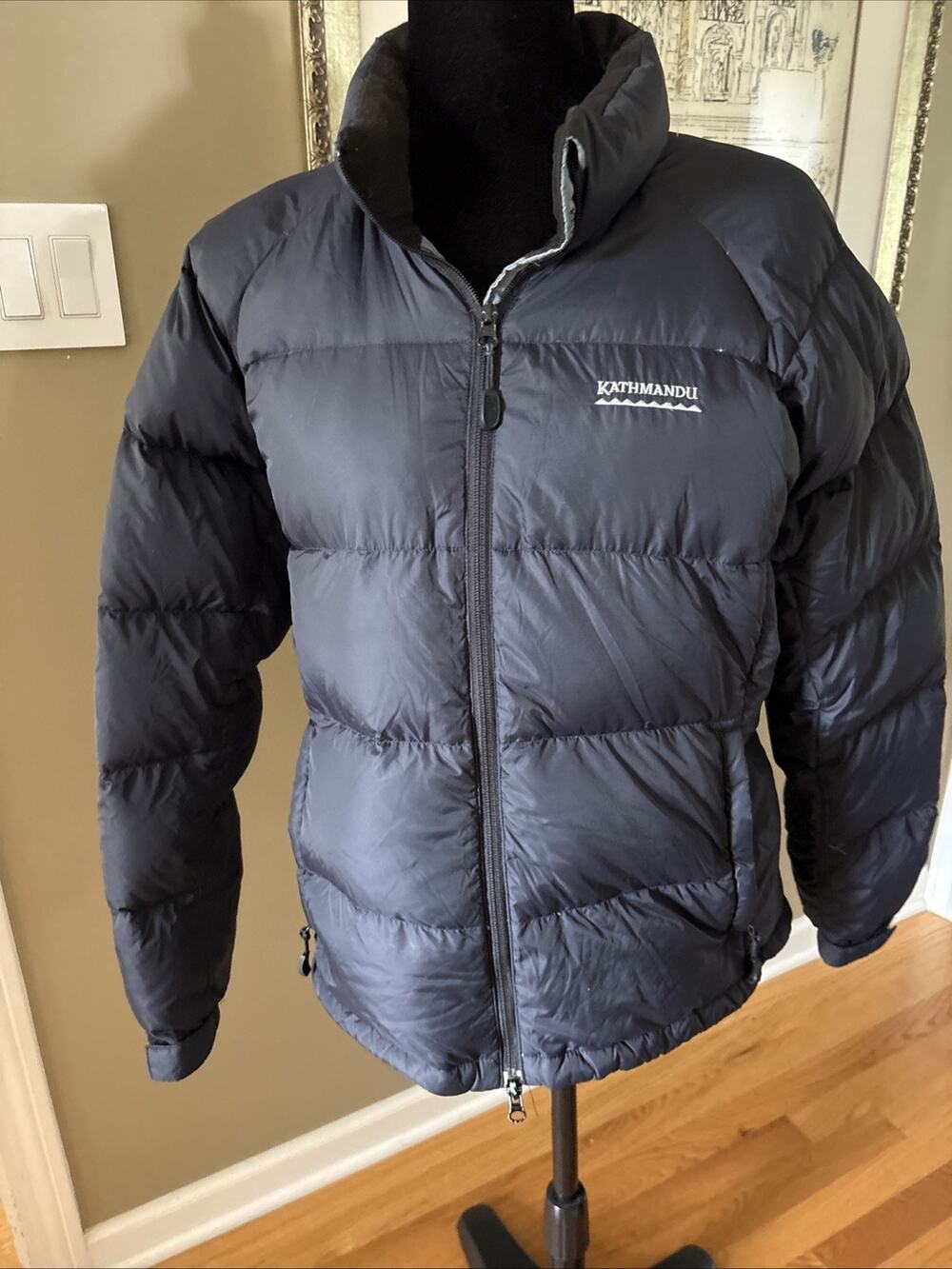 Kathmandu Womens 12 Goosedown Insulation black Full Zipper pockets puffer jacket